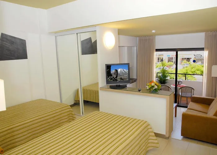 Aparthotel Udalla Park - & Playa de las Americas (Tenerife)